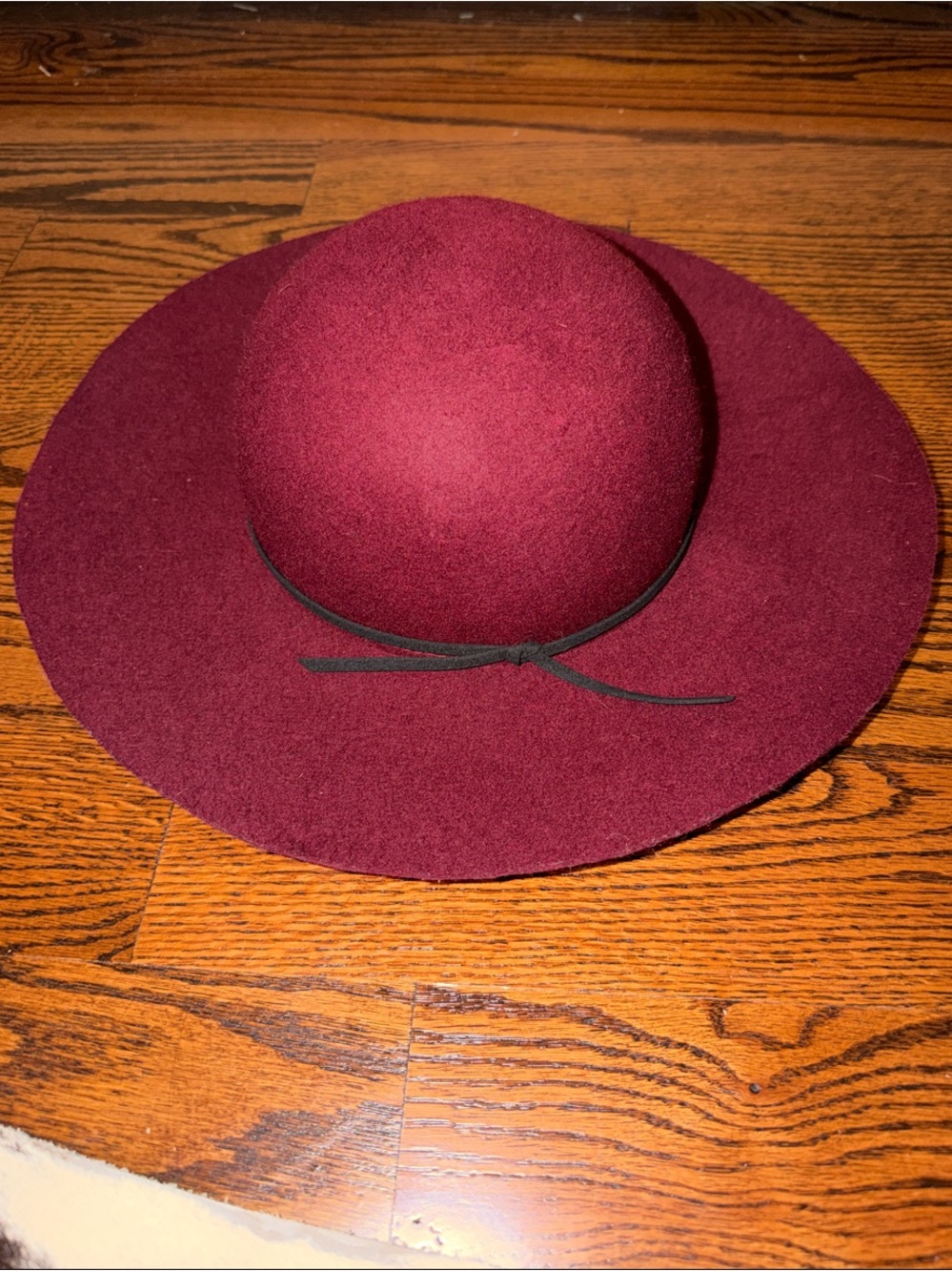 Wide Brim Felt Floppy Hat in Burgundy